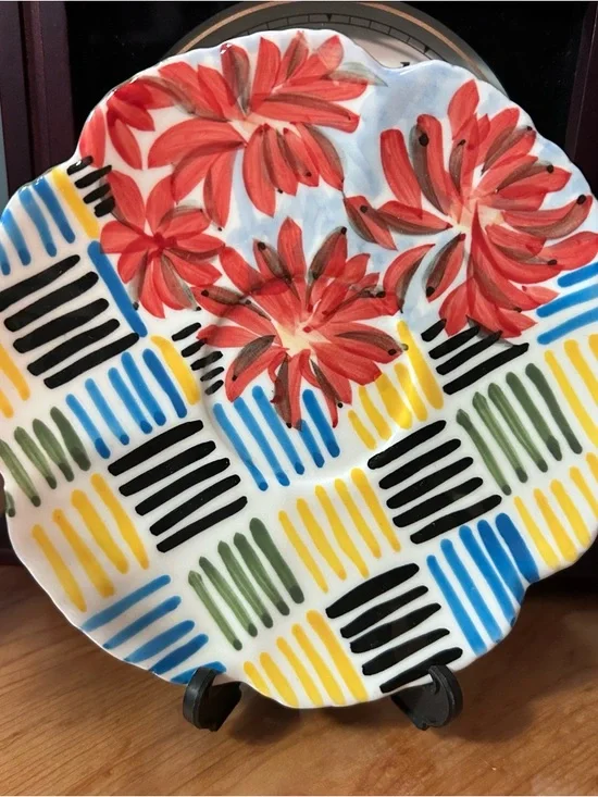 (UT) Anthropologie "Sissinghurst Castle" Footed Cup and Saucer - Picture 2 of 8